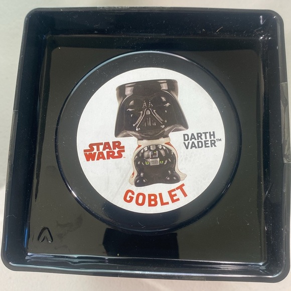 Star Wars Darth Vader Holiday Goblet with Hot Chocolate Mix – Collectible Mug - Picture 5 of 5